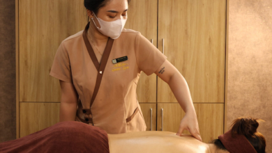 Kỹ thuật viên tại Queen Spa chu đáo, quan tâm và chăm sóc khách hàng tận tình