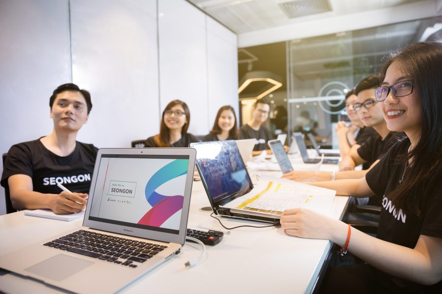 Nên chọn các agency cam kết sử dụng phương pháp SEO an toàn, thân thiện với website và thương hiệu